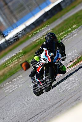 media/Jan-21-2023-Fastrack Riders (Sat) [[fcf3f88a30]]/Level 2/Session 4 Turn 6-Mountian Shot/